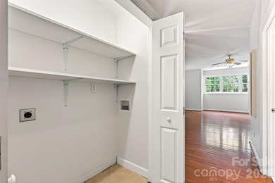 Welcome to your new home in the highly desirable Spring Hill - photo 28