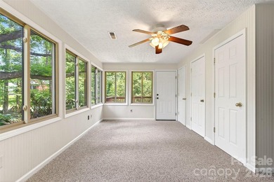Welcome to your new home in the highly desirable Spring Hill - photo 34