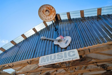 Direct Indian River waterfront restaurant and entertainment - photo 45