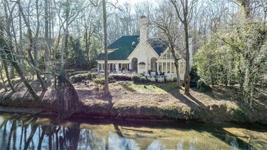 Tucked away on a private cul-de-sac in the highly sought-after - photo 4