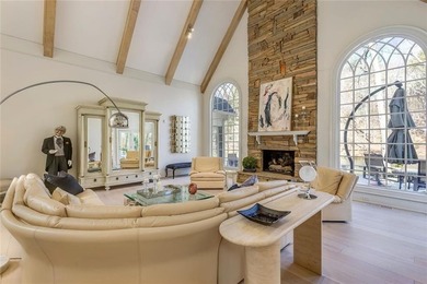 Tucked away on a private cul-de-sac in the highly sought-after - photo 10