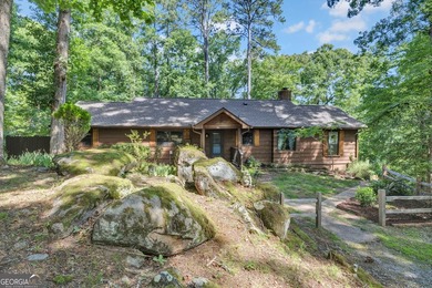 Move-In Ready Lake-View Retreat on Two Private Lots in Turtle - photo 8