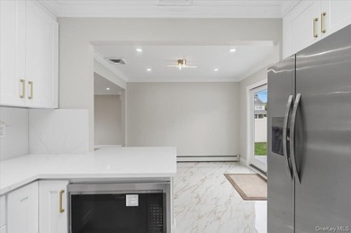 Beautifully renovated and move-in ready corner property located - photo 24