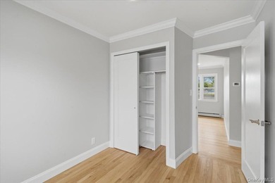 Beautifully renovated and move-in ready corner property located - photo 30
