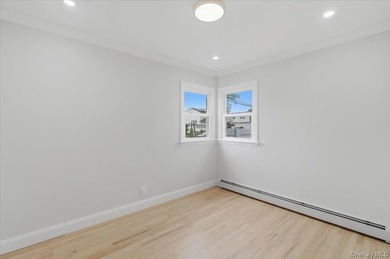 Beautifully renovated and move-in ready corner property located - photo 32