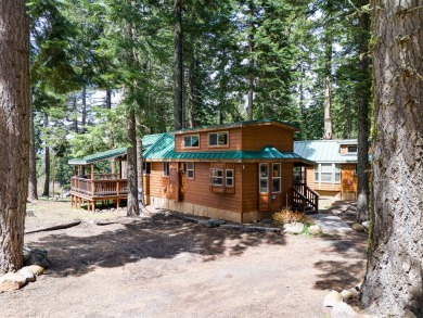 Lake Home For Sale in Ashland, Oregon