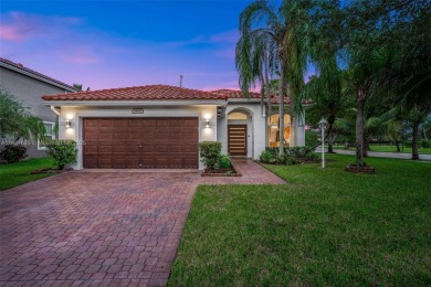 Lake Home For Sale in Pembroke Pines, Florida