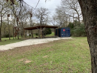 Approx 1.34 Acres, 28x32 Cover, Gravel base, Water & Electric - photo 6