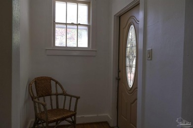 Located on a picturesque corner at Spring Street and Moreno - photo 4