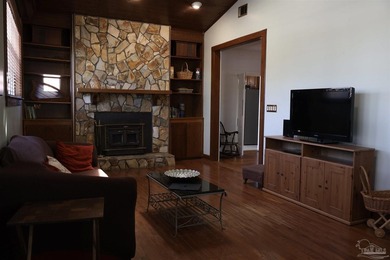 Located on a picturesque corner at Spring Street and Moreno - photo 10