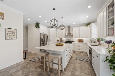 Nestled within the Lynnwood neighborhood within the Lansbrook - photo 22