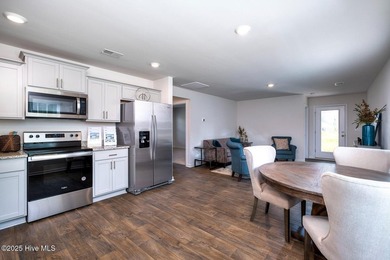 New home in Bolivia! Welcome to Eagle Creek! Location is key for - photo 4