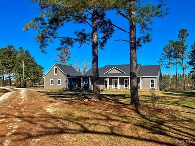 (private lake, pond, coastal) Home Active Under Contract in Georgiana Alabama