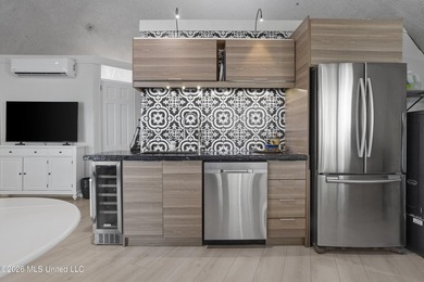 Ocean View!! Live steps from the sand in a home unlike anything - photo 15