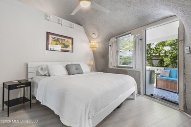 Ocean View!! Live steps from the sand in a home unlike anything - photo 22