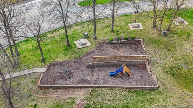 Enjoy lake living at its finest in this beautifully updated - photo 28
