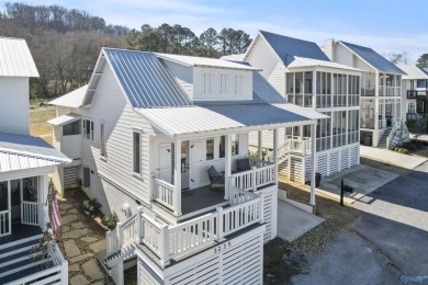 Lake Home For Sale in Guntersville, Alabama