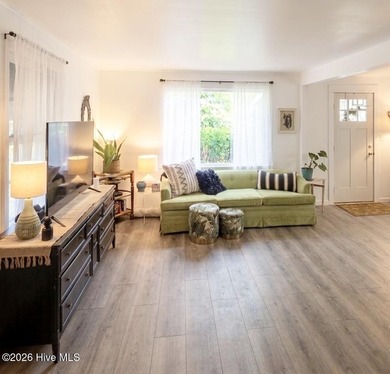 MOTIVATED SELLER! Price reduced - all reasonable offers - photo 6