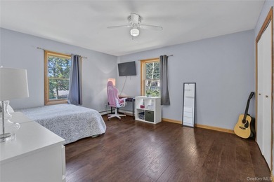 Welcome to this spacious and meticulously maintained 2,464 - photo 16