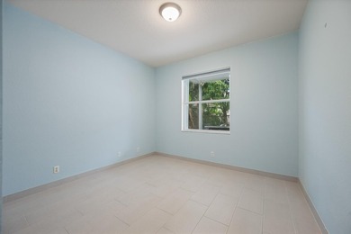 Wow! 180K in upgrades on this beautiful 4-bedroom, 3-bath home - photo 23