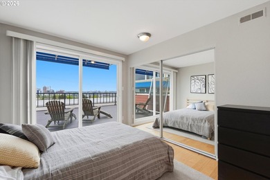 Enjoy elevated Portland living from this light-filled Abitare - photo 6