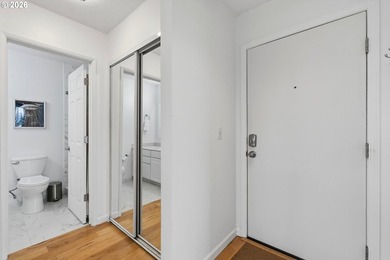 Enjoy elevated Portland living from this light-filled Abitare - photo 9