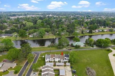 Welcome to this completely renovated townhome with views of Cane - photo 1