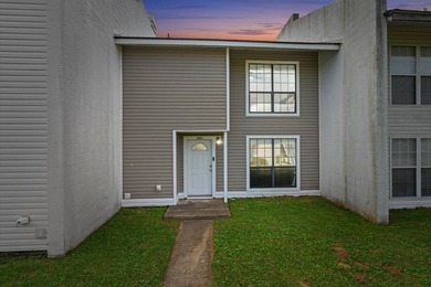 Welcome to this completely renovated townhome with views of Cane - photo 8