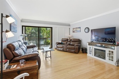Nestled in the quietest & most private building in Island Club - photo 11