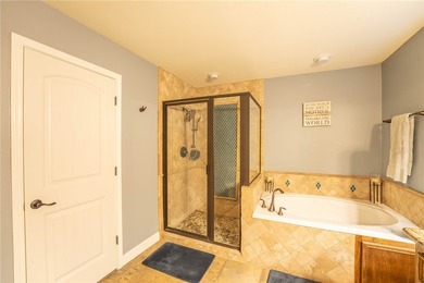Welcome home to this beautiful, one-owner, 4-bedroom, 2-bath - photo 15