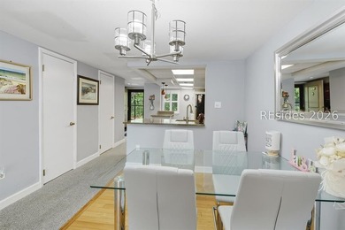 Nestled in the quietest & most private building in Island Club - photo 16