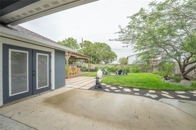Welcome home to this beautiful, one-owner, 4-bedroom, 2-bath - photo 21