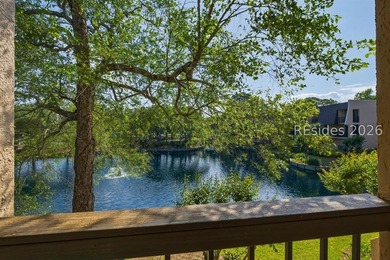 Nestled in the quietest & most private building in Island Club - photo 23