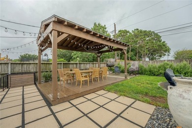 Welcome home to this beautiful, one-owner, 4-bedroom, 2-bath - photo 24