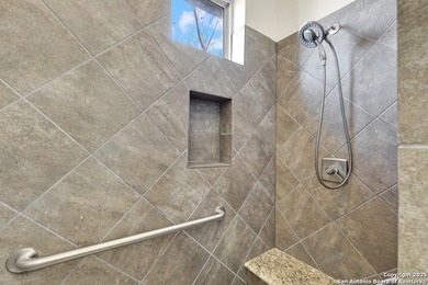 Fabulous 5 bedroom, 4.5 bath Custom Home Built by Vintage Estate