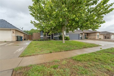 Welcome home to this beautiful, one-owner, 4-bedroom, 2-bath - photo 27