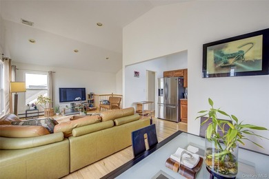 Built in 2007 this two-story waterfront residence in the Shore - photo 12