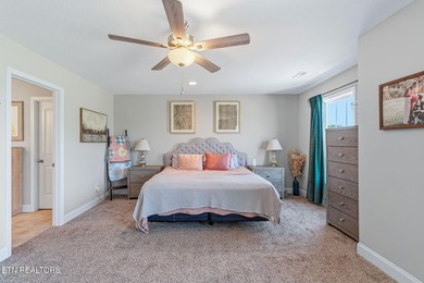 Like-new brick townhouse with resort-style amenities... what - photo 13