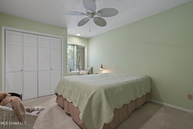 WONDERFUL, SPACIOUS FAMILY HOME IN MUCH SOUGHT AFTER BAYOU OAKS - photo 38