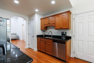 SHORT SALE SUBJECT TO LENDER'S APPROVAL. 3-Bedroom, 2-Bath Home - photo 9