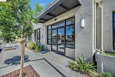 Retail shell space for sale - photo 13