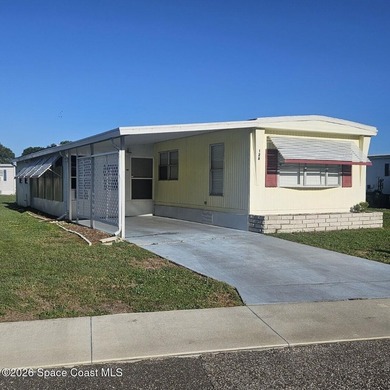 UPDATED 2 BEDROOMS AND 2 FULL BATHS PLUS LOTS OF EXTRAS. NEWER - photo 2