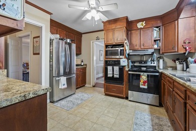 Welcome to 1817 S Island Road, a charming Lowcountry retreat - photo 12