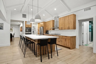 Welcome to this beautifully renovated 5BR/3.5BA home plus - photo 14