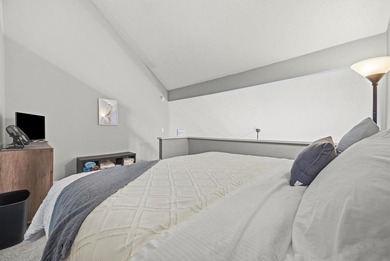 Welcome to 416 Cambridge Circle, Unit H5, a beautifully - photo 18