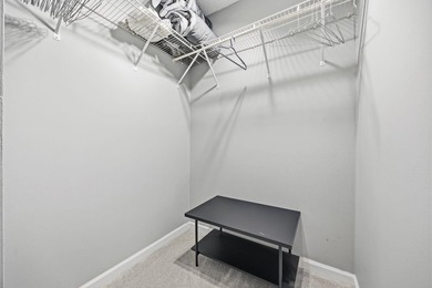 Welcome to 416 Cambridge Circle, Unit H5, a beautifully - photo 20