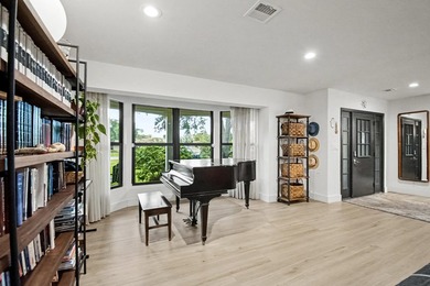 Welcome to this beautifully renovated 5BR/3.5BA home plus - photo 24