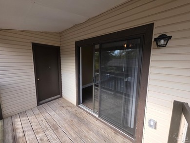 Affordable, immaculately clean upstairs 2BR/2BA condo ideally - photo 33