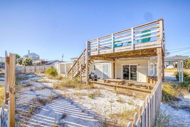 An original Pensacola Beach bungalow! Charming cottage. Vintage - photo 4