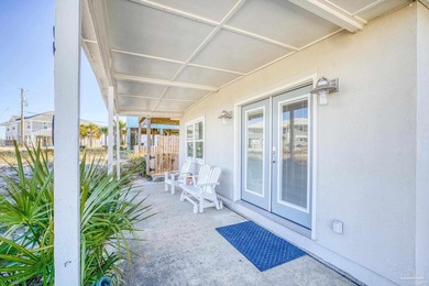 An original Pensacola Beach bungalow! Charming cottage. Vintage - photo 7